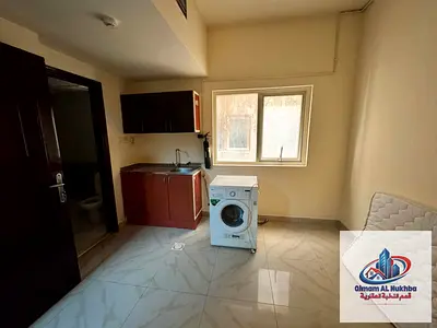 استوديو النباعة بتشطيب ممتاز، تكييف وغاز مركزي، قرب دوار الياعة ومركز مبارك، 11 ألف.