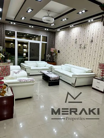 2BHK apartment with a sea view and an excellent spacious area in Horizon Tower, with very special finishing and private parking, at attractive price.