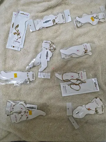 Lot of assorted new women's bracelets and anklets (multiple pieces)