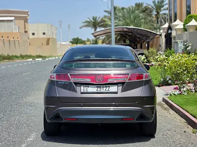 صورة 5 لـ 2010 Honda CIVIC