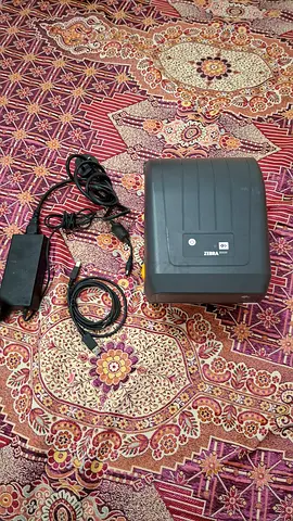 ZD220 t zebra thermal label barcode printer with Power Adapter and Cables