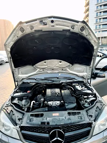 صورة مصغرة 6 لـ 2011 Mercedes-BENZ C-CLASS