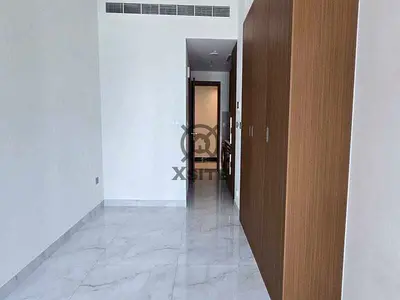 Unfurnished Studio | Cozy Living | Vacant Unit
