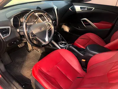 صورة 10 لـ 2016 Hyundai VELOSTER
