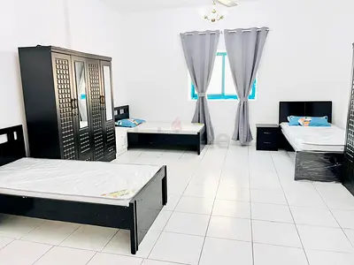 Full furnished bedspace at 650 aed for executive lady at Al Majaz 01