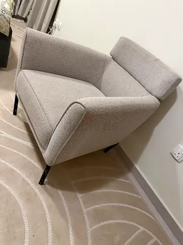 Arm chair