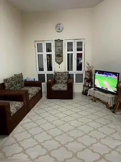 Spacious - Bright - Close to Metro station - Next to Mosque