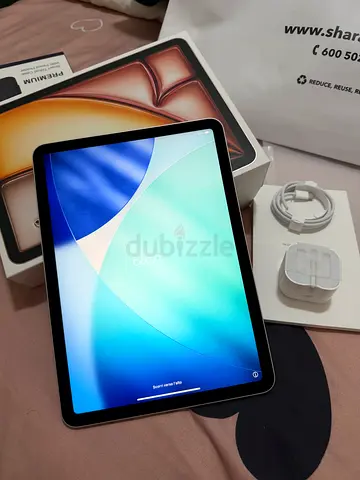 iPad Air 2026 – 11-inch – Starlight – Like New / Unused – AED 2,400— Selling Urgently