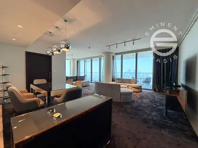 Stunning Skyline Views | World Class Amenities |