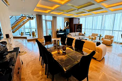 Upgraded|Fully Furnished Duplex Penthouse|High ROI