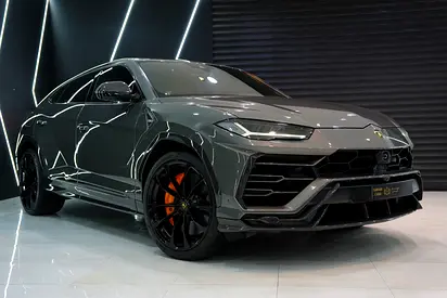2021 Lamborghini URUS 照片 3