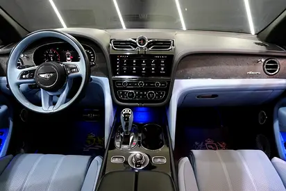 صورة 7 لـ 2025 Bentley AZURE