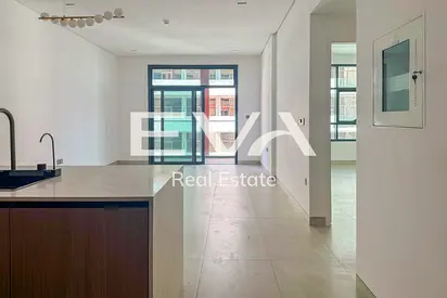 UNFURNISHED | READY TO MOVE | BRAND NEW