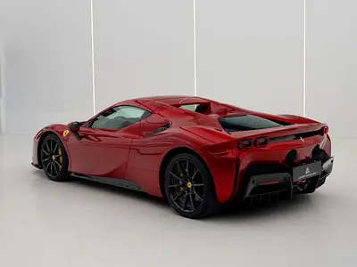 2023 Ferrari SF90 SPIDER — миниатюра 5
