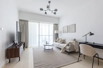 High floor | JLT lake views | Prime JLT location
