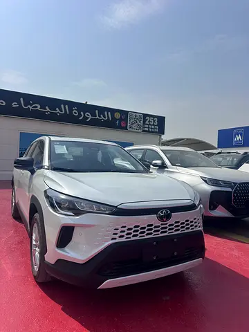 Toyota Corolla Cross GLI Hybrid 2026 - Chinese Specs - Eco Friendly & Loaded