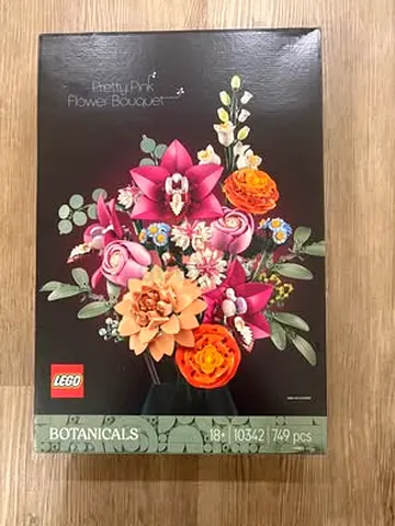 BARGAIN BRAND NEW LEGO 10342 BOTANICALS PRETTY PINK FLOWER BOUQUET