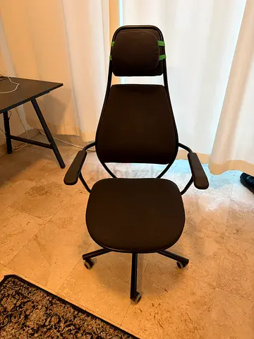 Gaming chair