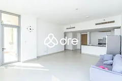 High Floor | Community View | 2 Parking | Tenanted