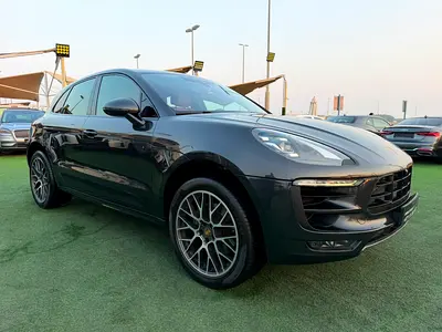 صورة 4 لـ 2018 Porsche MACAN