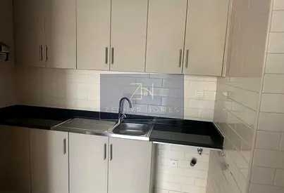 12 chqs.in limited offer/21 days free/Near by Metro / Parking free / yearly rent