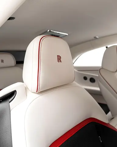 2024 ROLLS-ROYCE SPECTRE — миниатюра 17