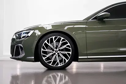 2023 AUDI A8 — фото 6