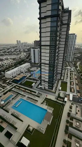 POOL VIEW | BRAND NEW | VACANT | MULTIPLE CHEQUES
