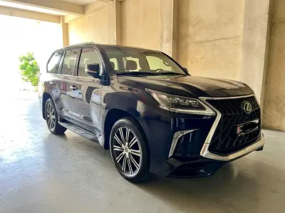 Lexus LX 570 Sport 2018 | GCC Specs | Urgent Sale