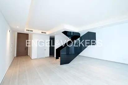 Rare Corner Unit Single Row| Premium| Lagoon View