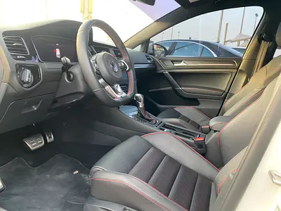 صورة 14 لـ 2019 Volkswagen GOLF GTI