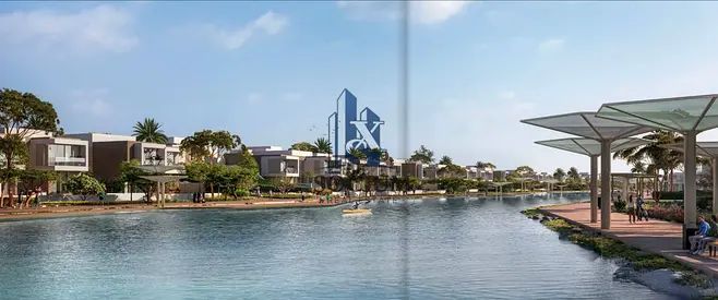 Luxury 4-Bedroom Townhouse | Walking Distance to the Beach | Prime Location