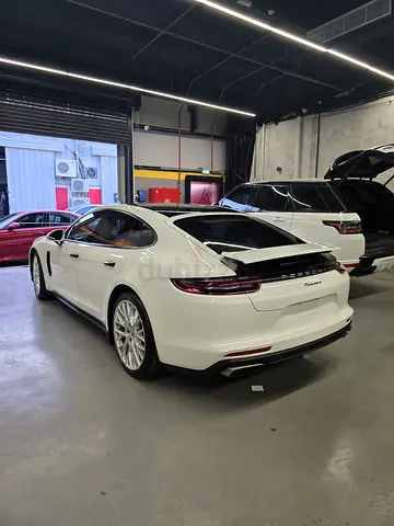 Porsche Panamera Standard, миниатюра 2