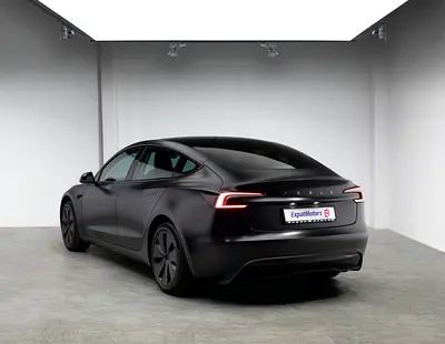 2025 Tesla MODEL 3 — фото 3