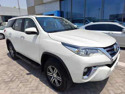 Toyota Fortuner EXR V4 // 2019 GCC Specs -