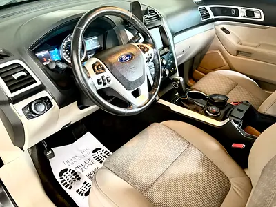 2015 FORD EXPLORER 照片 8