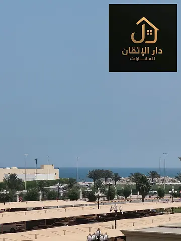 غرفتان وصالة للإيجار السنوي في القليعة | 3 حمامات | بلكونة | تكييف مركزي | قريب من البحر