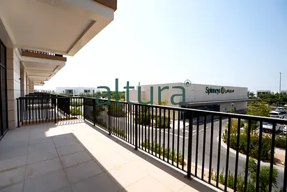 Stunning 1BR | Large Balcony | Great Investment