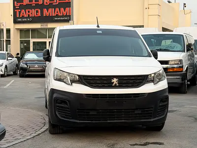 Peugeot Partner 2022 White