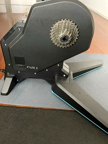 🚴 Tacx Flux 2 Direct Drive Smart Trainer with 12 speed cassette