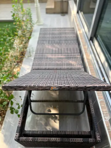 Outdoor rattan sun-bed