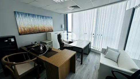 NEW and FURNISHED | TURN KEY | PRIME LOCATION