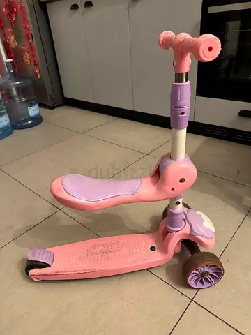 Pink 3-Wheel Kids Scooter (adjustable handle) - Good Condition