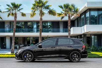 صورة 2 لـ 2024 Volkswagen GOLF R