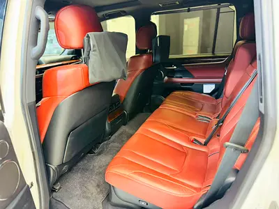 2017 Lexus LX-SERIES — фото 10