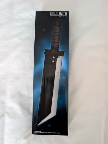 Final Fantasy VII Rebirth Buster Sword Collectible