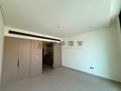 استوديو حديث | Binghatti Phoenix | مناظر المسبح والرياضة