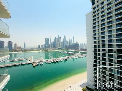 Stunning Views | Vacant | 01 Series