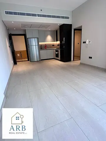 Modern Building | Spacious Layout | Open Kitchen | Laundry
