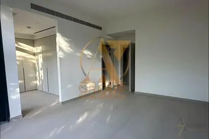 MUST SEE! PRIME LOCATION HANDOVER SOON | PARK AND POOL VERY NEAR